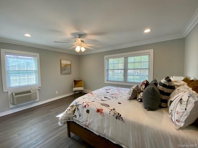 Building Photo - 307 Robinson Ave