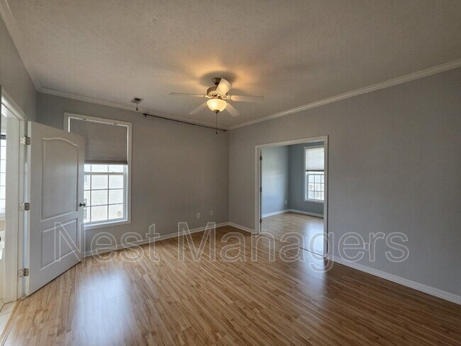 Building Photo - 1324 Kershaw Loop