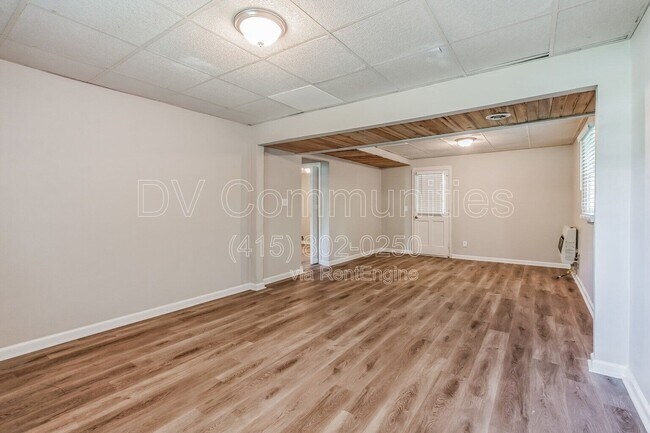 Building Photo - 4780 Bell Cir SE