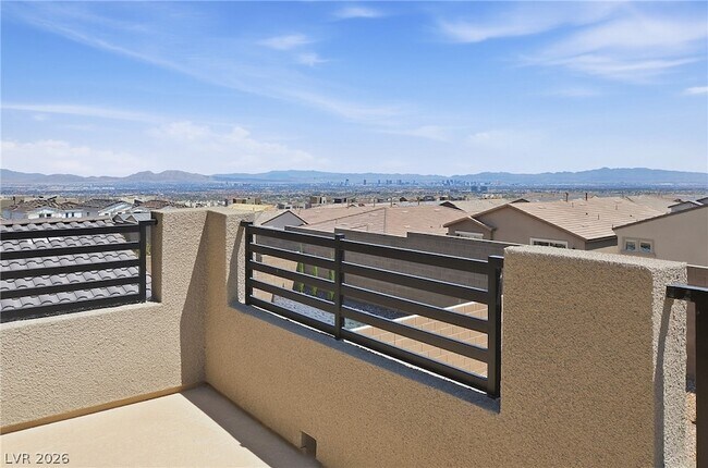 Building Photo - 11807 Pandion Ave