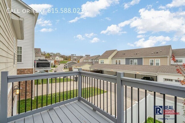 Building Photo - 353 Moira Cir