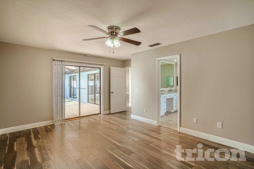 Building Photo - 9406 Pebble Glen Ave