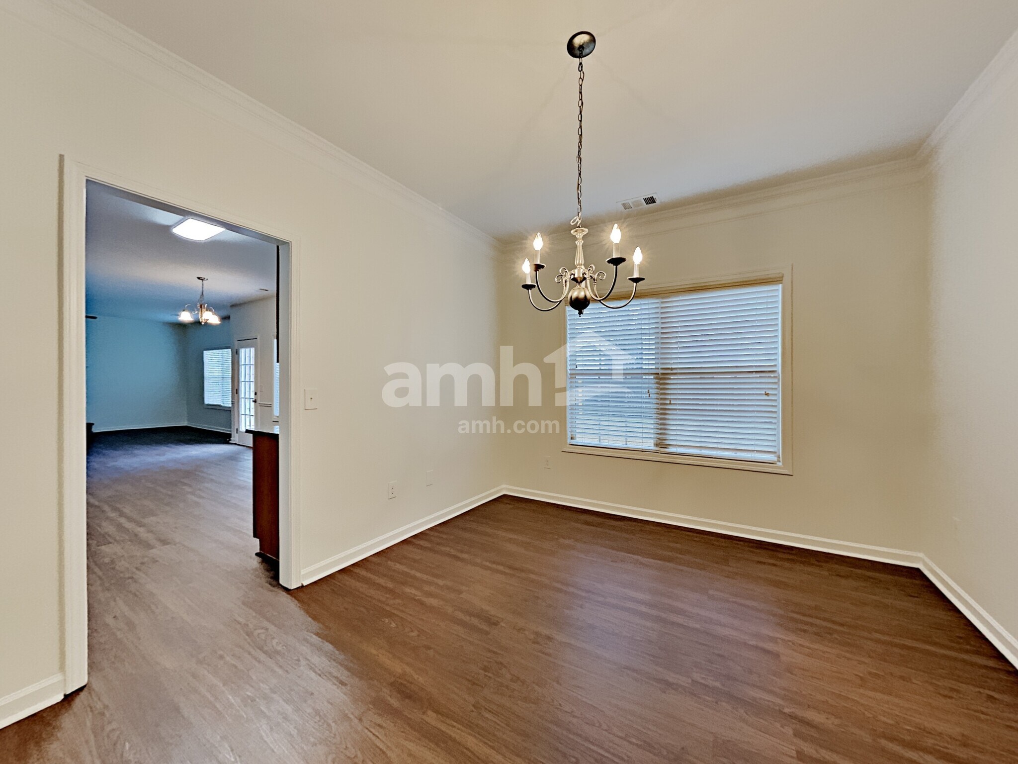 Building Photo - 3199 Arbor Oaks Dr SW