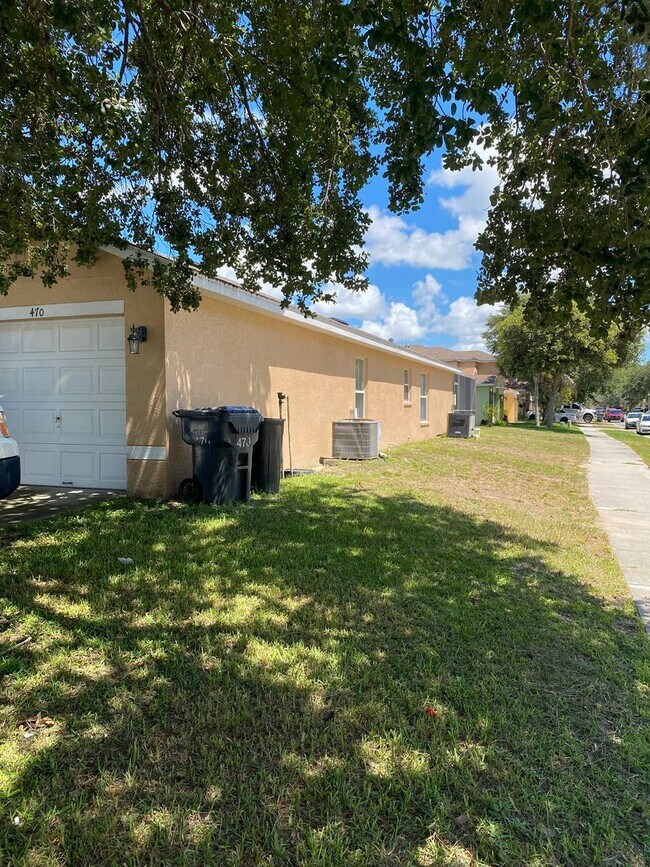 Building Photo - Pool Home for Rent
