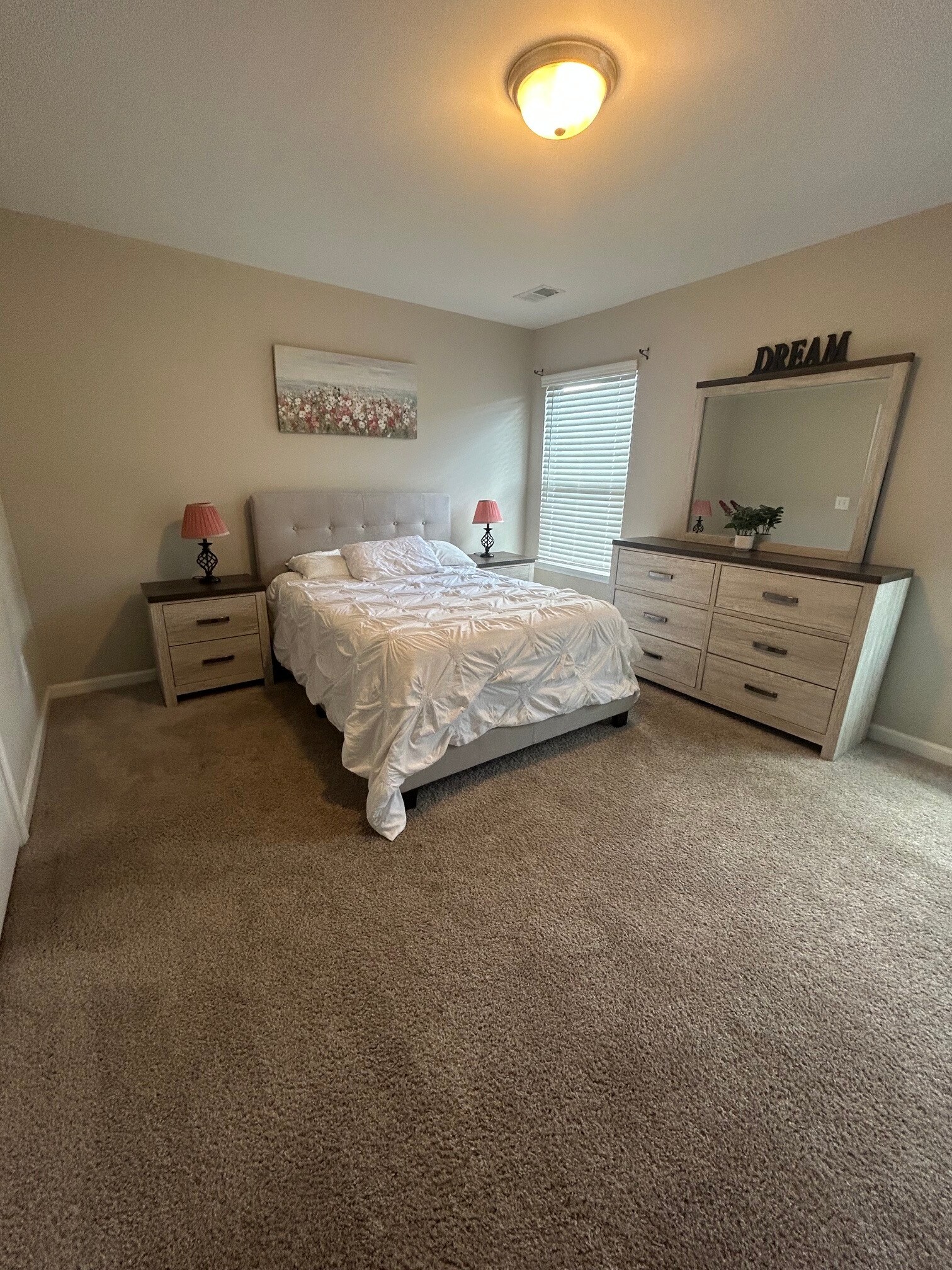 Building Photo - 139 Hunters Grove Dr