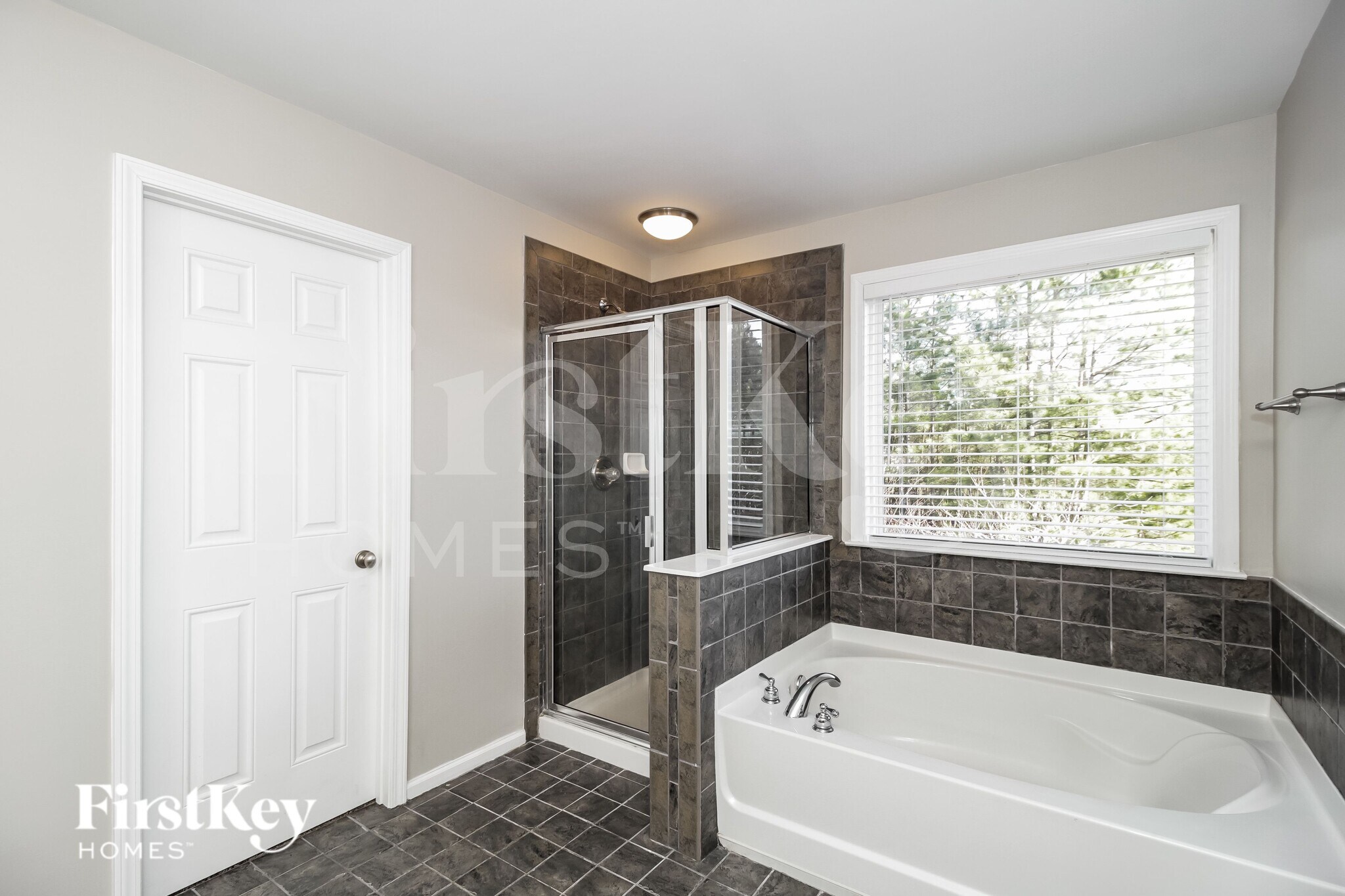 Building Photo - 4346 Alysheba Dr