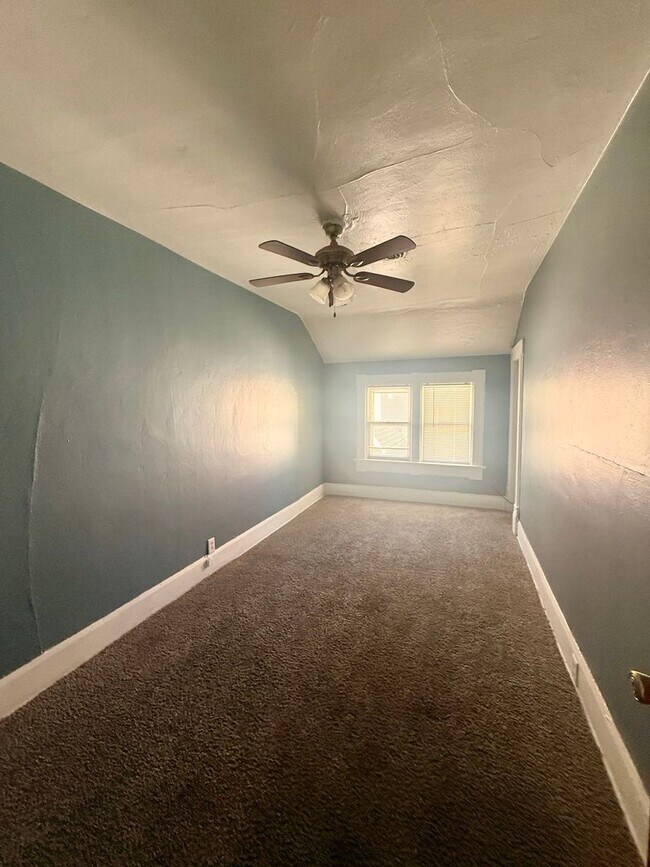 Building Photo - 1113 Ferguson St