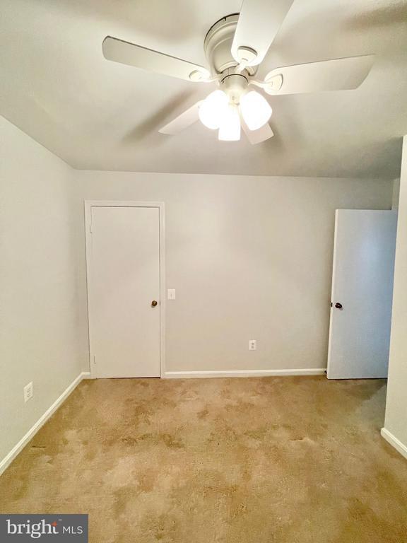 Building Photo - 1208 W Abingdon Dr