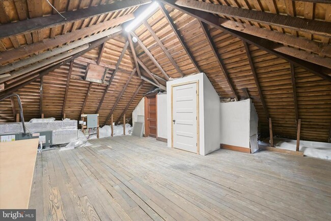 Building Photo - 7332 Springfield Ave