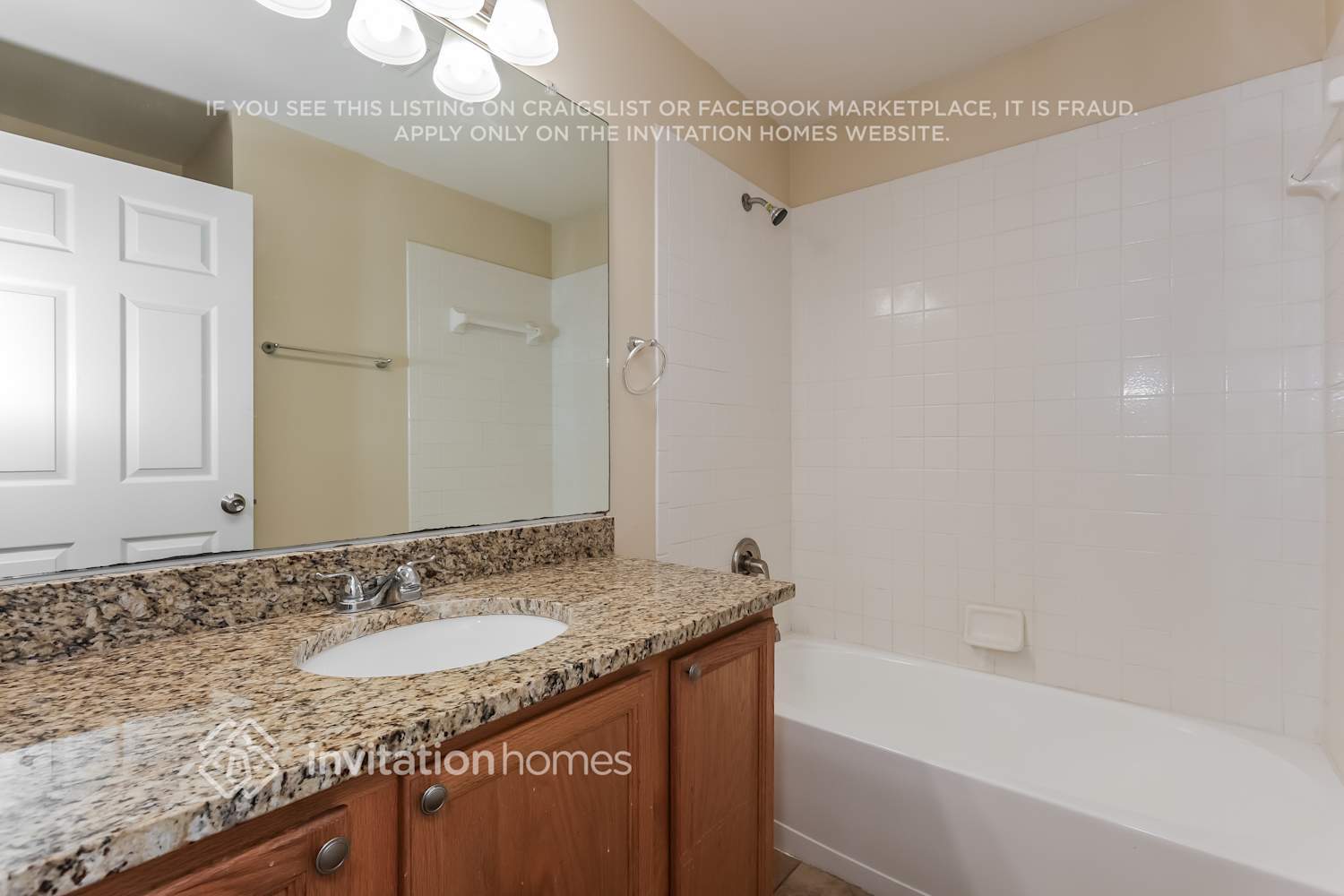 Building Photo - 27500 Waikiki Ct