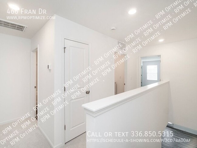 Building Photo - 466 Fran Dr