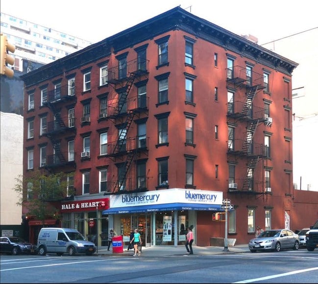 Building Photo - 1566 Third Ave