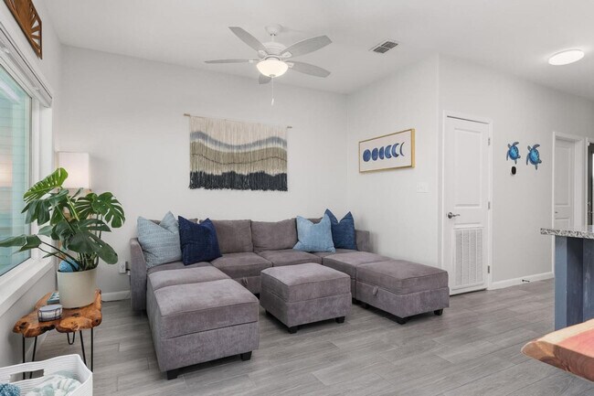 Building Photo - 113 Las Joyas Pr Blvd