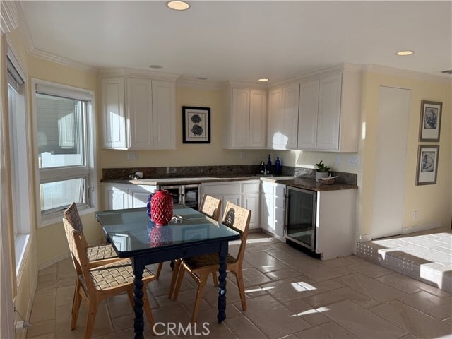 Building Photo - 72 Surfside Ave.