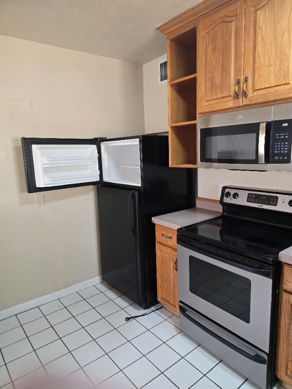 Building Photo - 5122 N 24th Ave