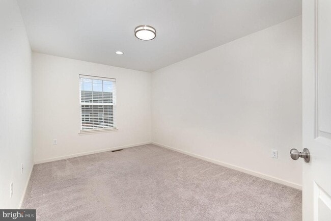 Building Photo - 5105 Laurel Valley Ln