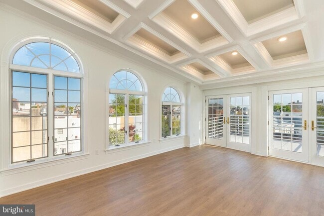 Building Photo - 1134 Pine St