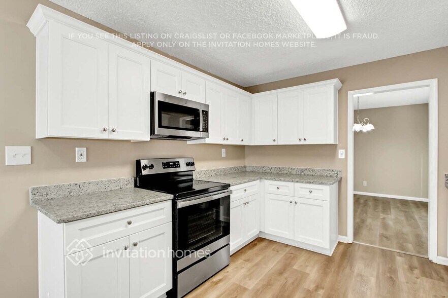 Building Photo - 5043 Post Rd Trail