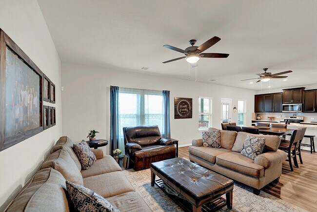 Building Photo - 339 Quinton Bnd