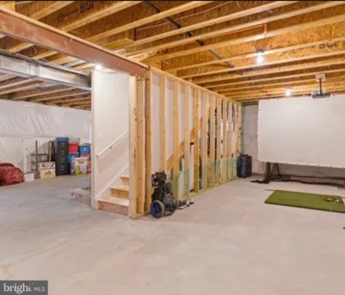 Unfinished basement - 10910 Meridian Hill Way