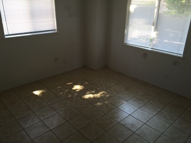 Building Photo - Northeast El Paso 3 bed