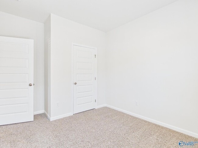 Building Photo - 125 Betty Williams Dr