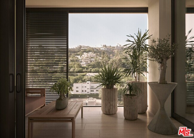 Building Photo - 9040 W Sunset Blvd