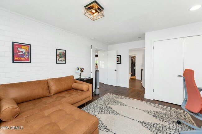 Building Photo - 4707 N 30th Pl