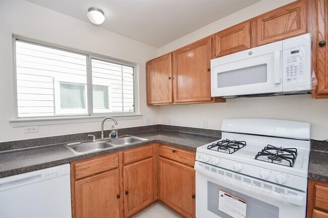 Building Photo - 20638 Patriot Park Ln