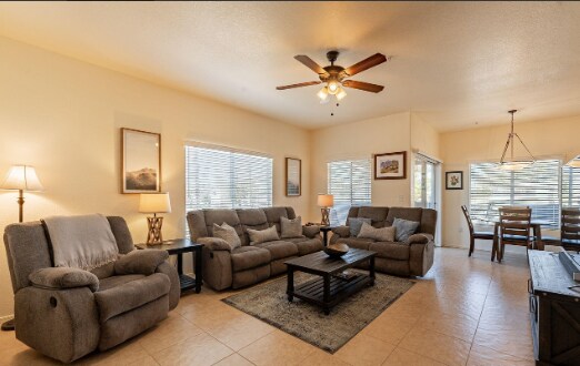 Building Photo - 7401 W Arrowhead Clubhouse Dr