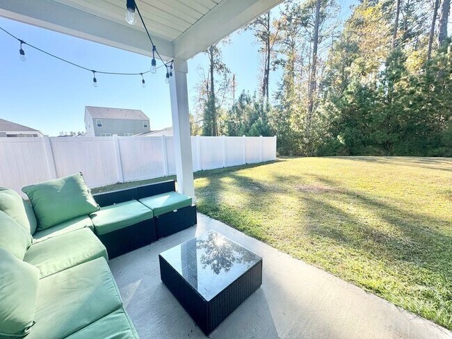 Building Photo - 3 Heavener Rd