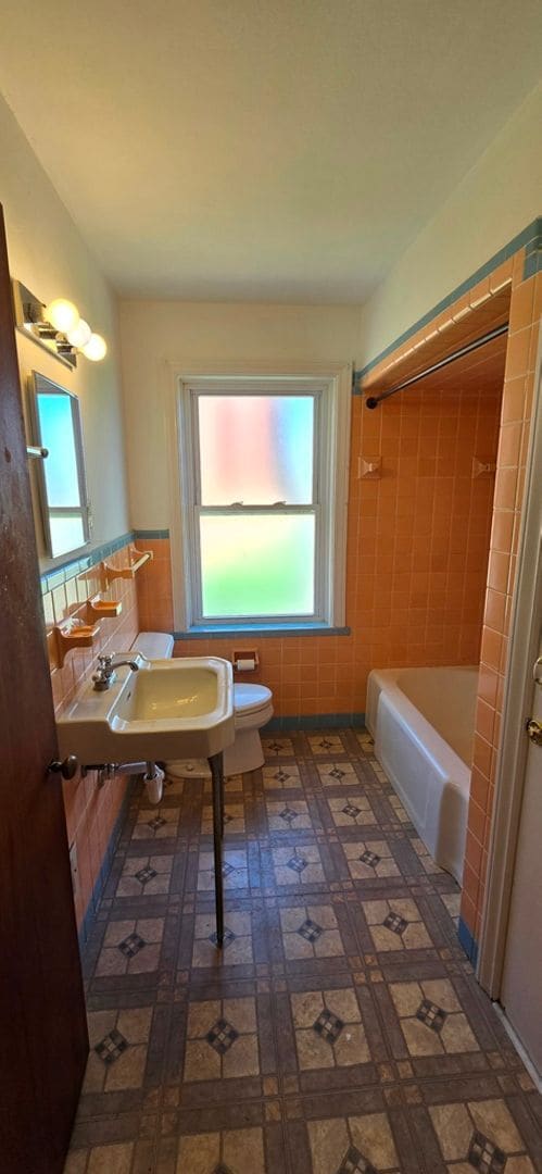 Building Photo - House for Rent in Southwest City