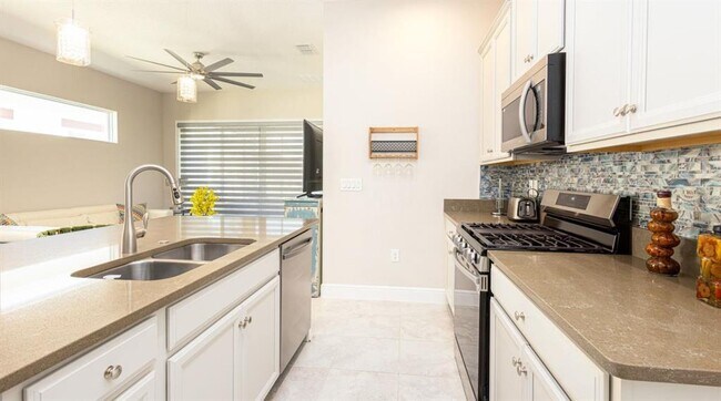 Building Photo - 2278 Datura Lp