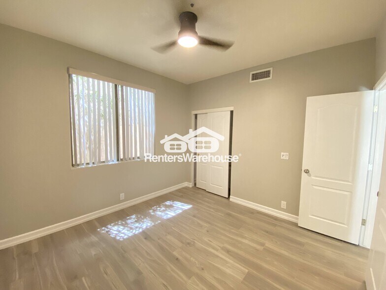 Building Photo - 9121 E Nittany Dr