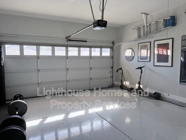 Building Photo - 3795 Ruskin St