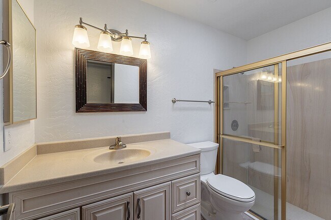 Building Photo - 8003 N Ischia Pl