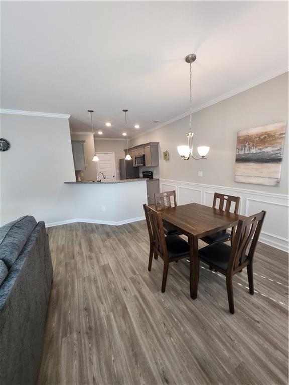 Building Photo - 332 Melody Ln