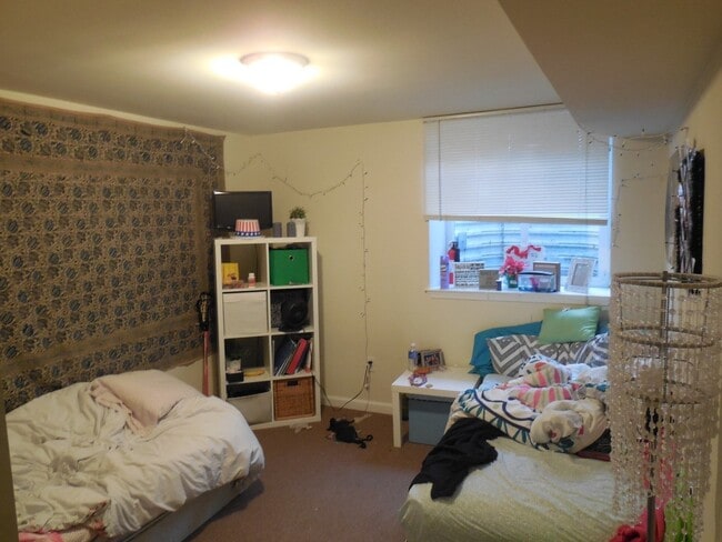 Primary Photo - 1803 N 17th St