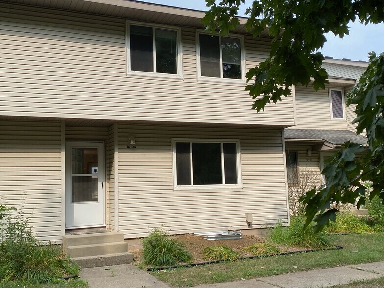 Front Door - 16134 Foliage Ave W