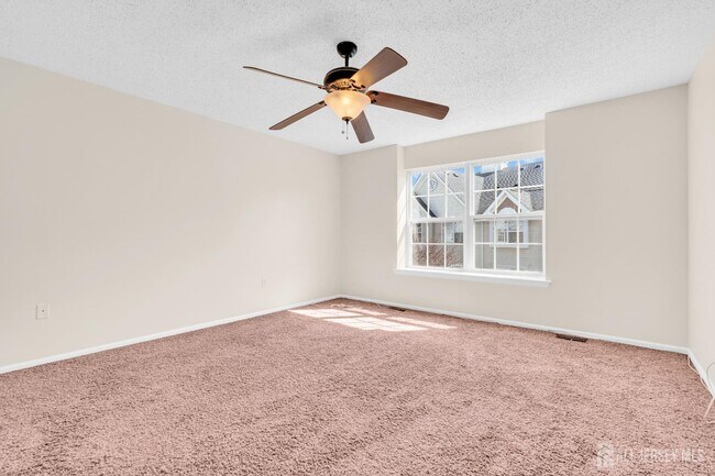 Building Photo - 46 Prestwick Way