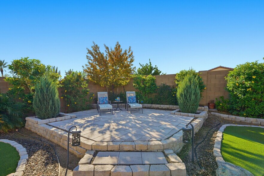 Building Photo - 3017 N Majestic Ct