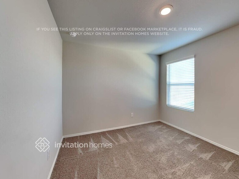 Building Photo - 13726 Harvest Valley