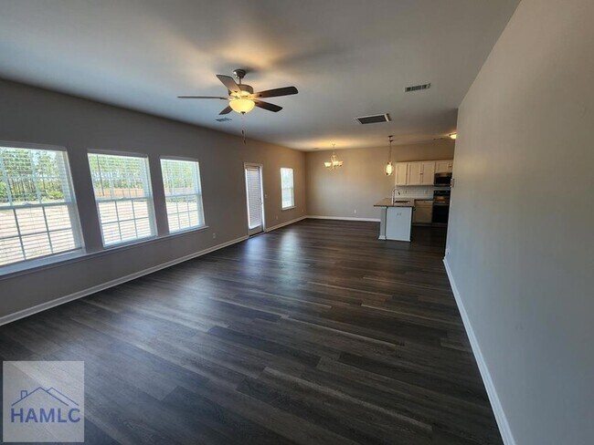 Building Photo - 2722 Arnall Dr