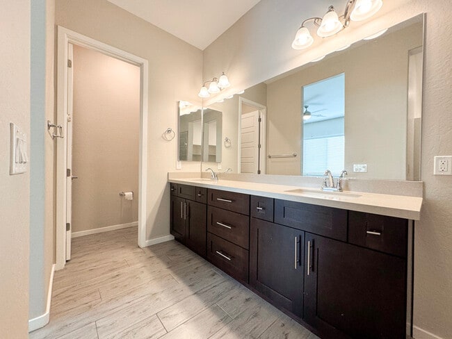 Building Photo - 3Bed/2Bath Home In Cave Creek! JOIN THE WA...