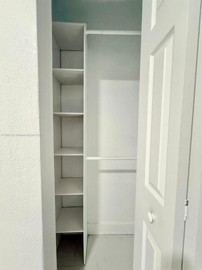 Building Photo - 2369 SW 17th Terrace