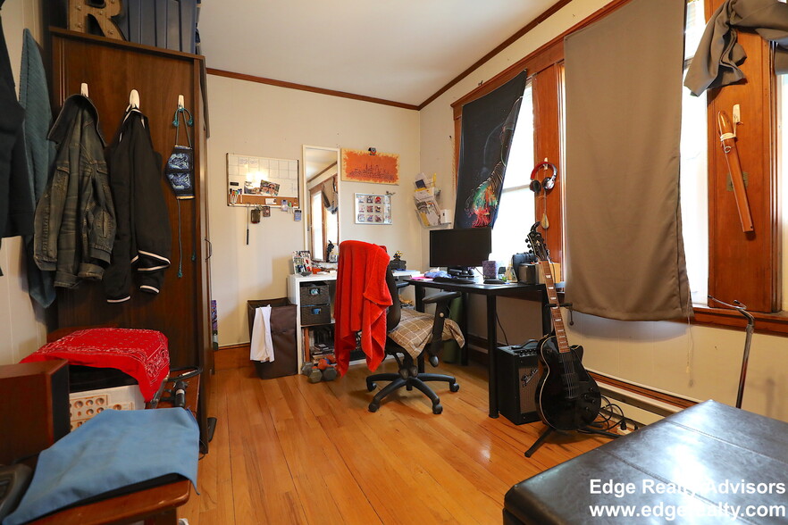 Building Photo - 118 Nonantum St