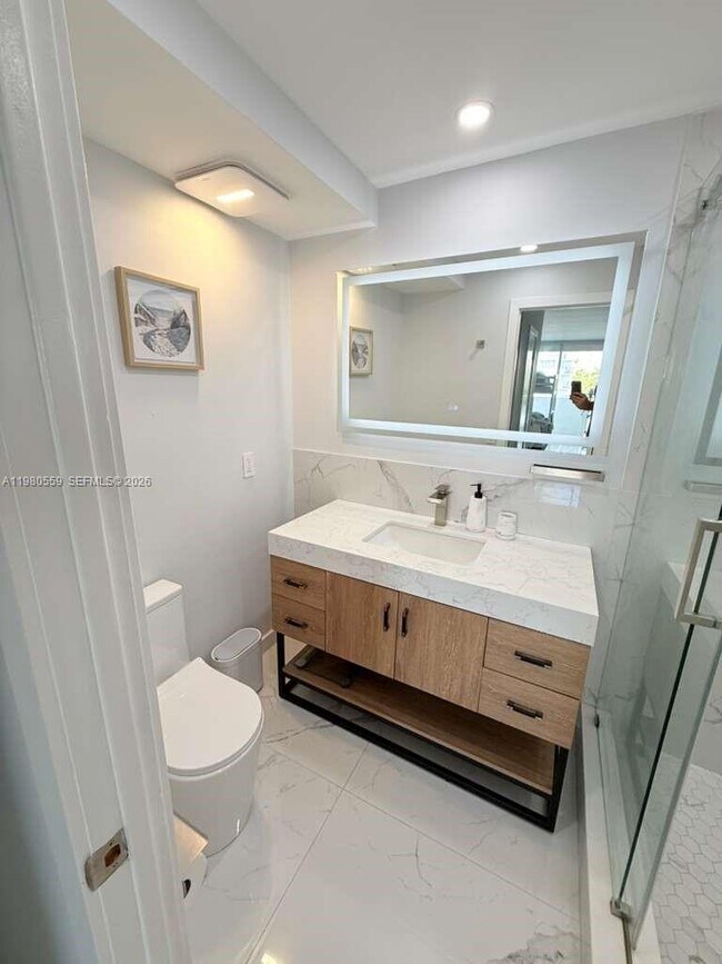 Building Photo - 2750 NE 183rd St