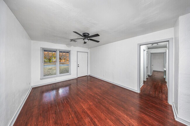 Building Photo - 1414 NW 23rd St