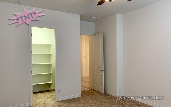 Building Photo - Home in Granville HOA