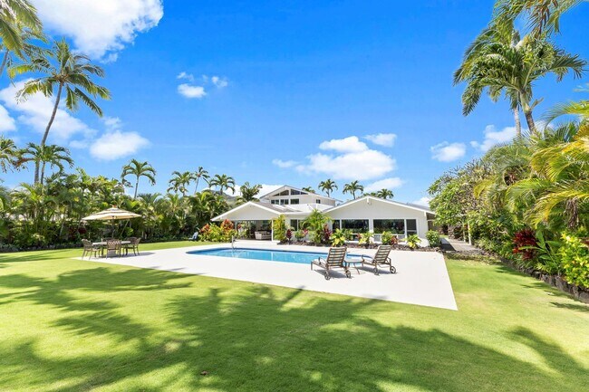 Building Photo - 748 Mokapu Rd